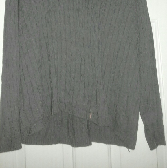 Sweater - Picture 2 of 6